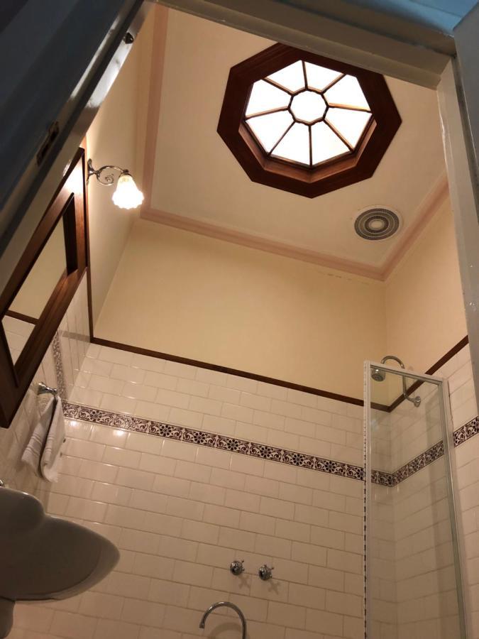 Lorelei Bed & Breakfast Портленд Экстерьер фото