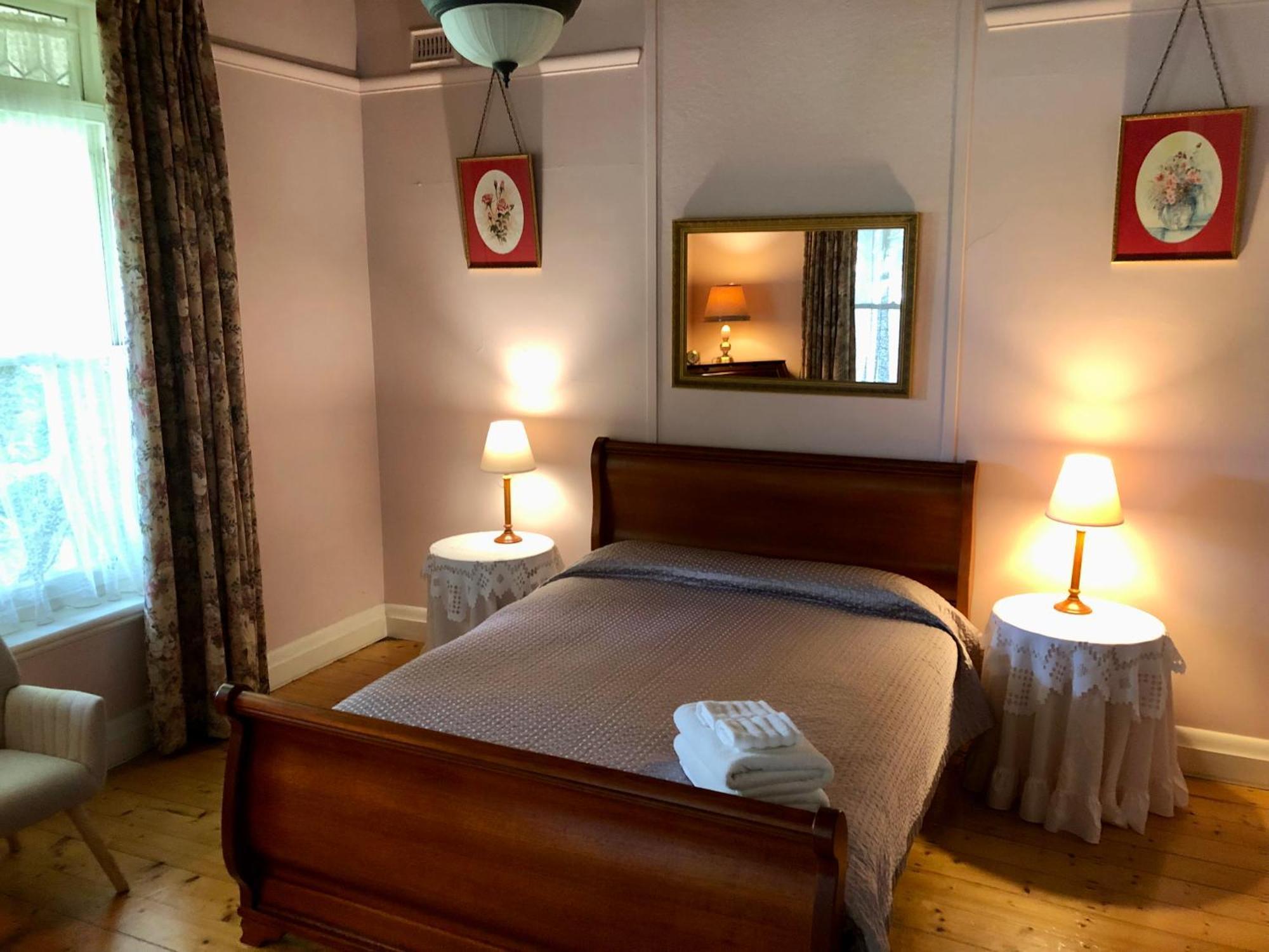 Lorelei Bed & Breakfast Портленд Экстерьер фото